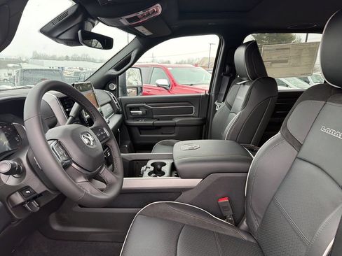 New 2026 RAM 2500 Laramie AWD/4WD image 6