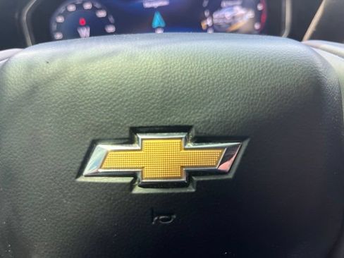 Used 2024 Chevrolet Silverado 2500 LT AWD/4WD image 31