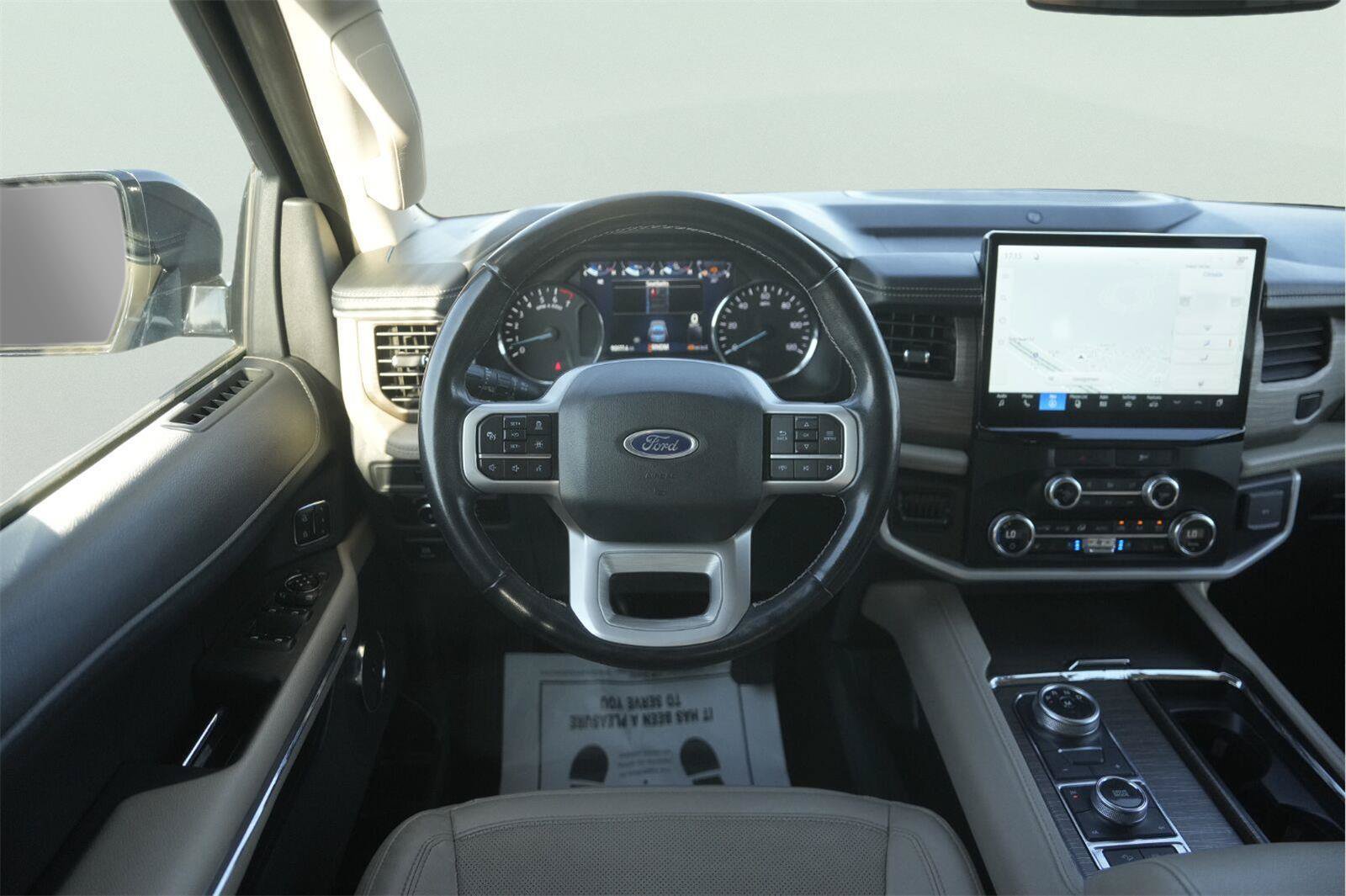 Used 2023 Ford Expedition Limited AWD/4WD image 24