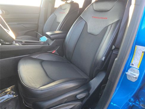 Certified 2025 Jeep Compass Trailhawk AWD/4WD image 28