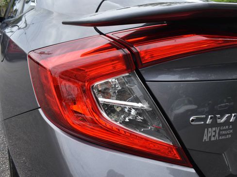 Used 2018 Honda Civic Si image 40