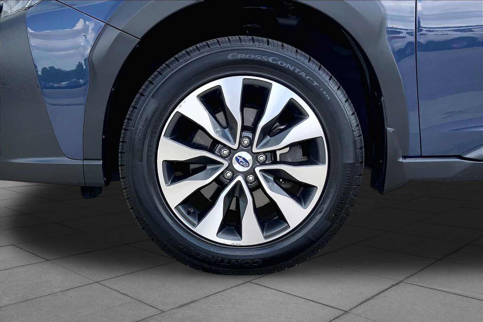 Certified 2024 Subaru Outback Limited AWD/4WD image 10