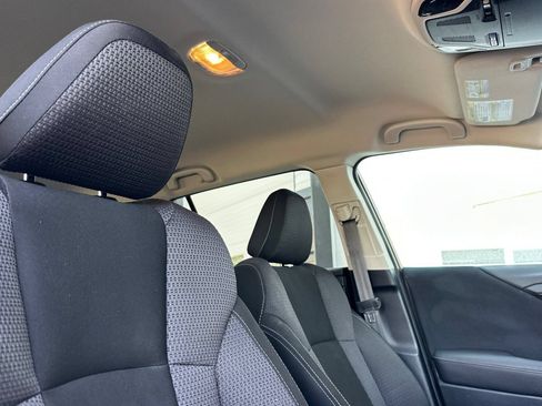 Used 2022 Subaru Outback Premium AWD/4WD image 18