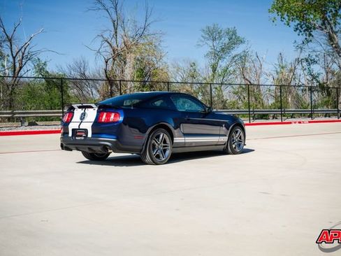 Used 2010 Ford Mustang Shelby GT500 RWD image 54
