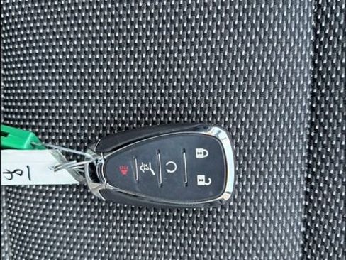 Used 2023 Chevrolet Traverse LT image 38