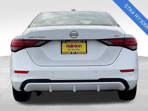 Used 2024 Nissan Sentra SV image 4