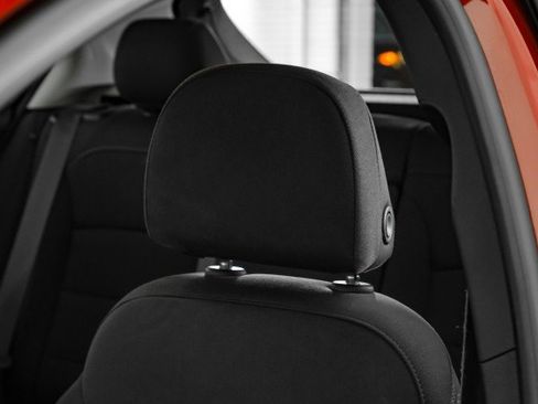 Used 2017 Chevrolet Cruze LT w/ Convenience Package image 25