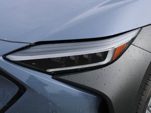 Used 2024 Subaru Solterra Touring w/ Touring Package image 10