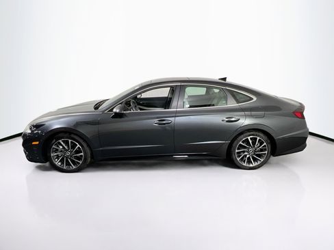 Used 2023 Hyundai Sonata Limited w/ Preferred Accessory Package image 8