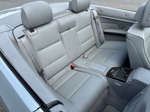Used 2010 BMW 328i Convertible RWD image 18