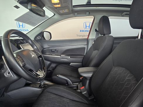 Used 2020 Mitsubishi Outlander Sport GT image 11