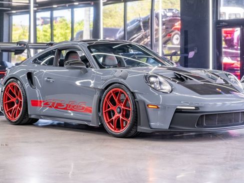Used 2024 Porsche 911 GT3 RS w/ Weissach Package RWD image 17