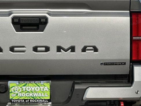 Used 2024 Toyota Tacoma TRD Off-Road w/ TRD Off Road Upgrade Package image 6