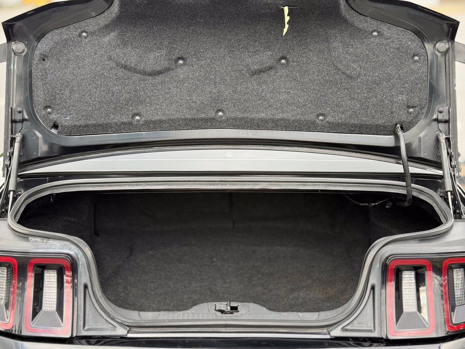 Used 2014 Ford Mustang GT RWD image 43