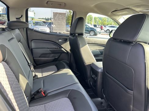 Used 2020 Chevrolet Colorado Z71 AWD/4WD image 19