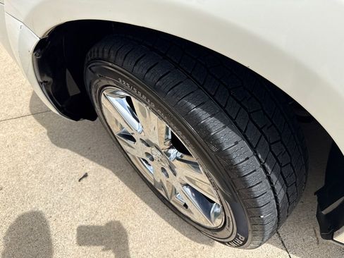 Used 2010 Dodge Journey SXT FWD image 19