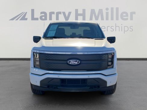 Used 2025 Ford F150 Lightning Flash image 8
