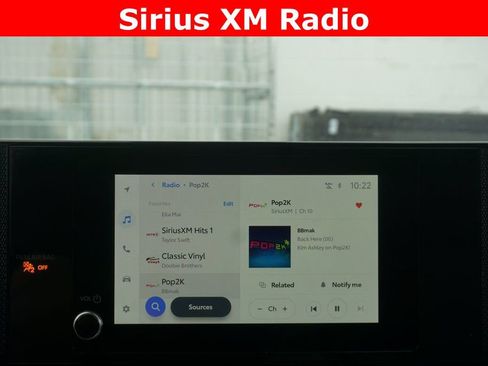 Used 2025 Toyota Sienna LE image 8