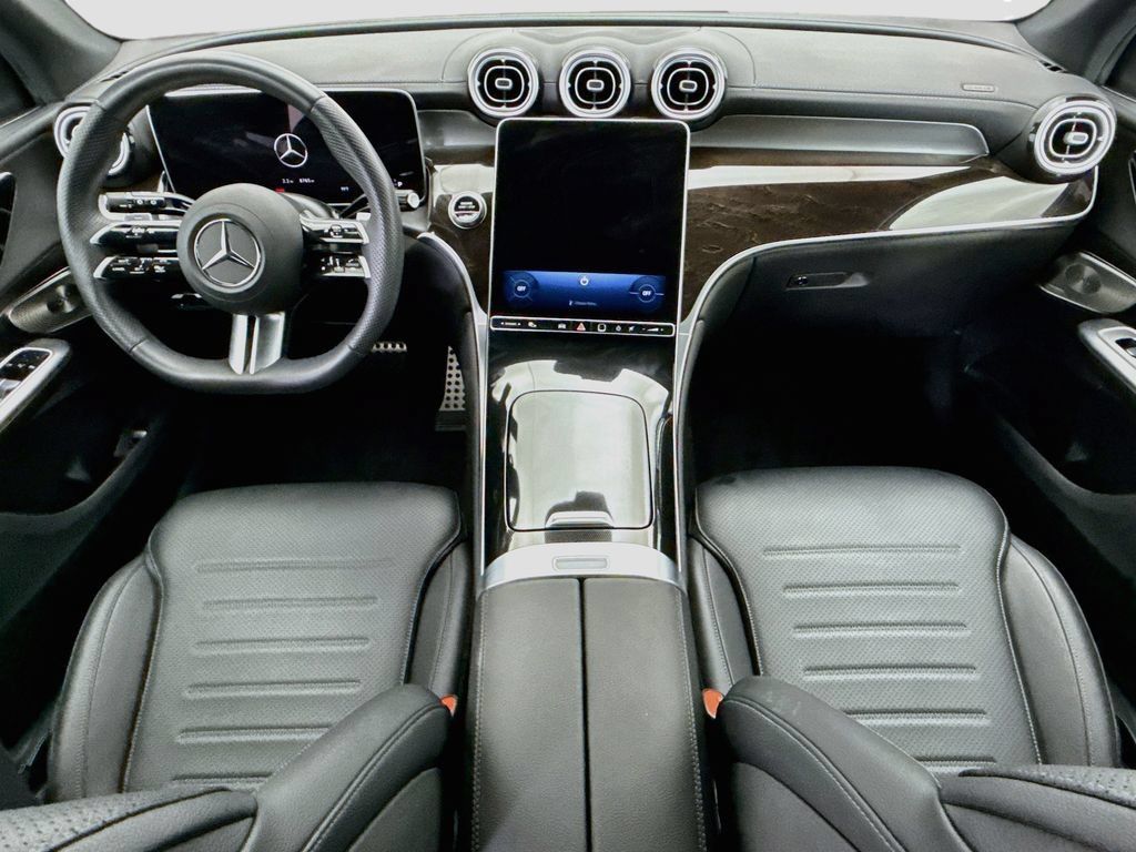 Certified 2026 Mercedes-Benz GLC 300 4MATIC image 13