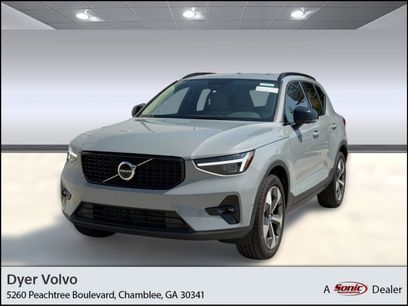 Used 2026 Volvo XC40 B5 Plus w/ Protection Package Premier