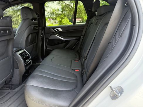 Used 2019 BMW X5 xDrive40i w/ Premium Package 2 AWD/4WD image 38