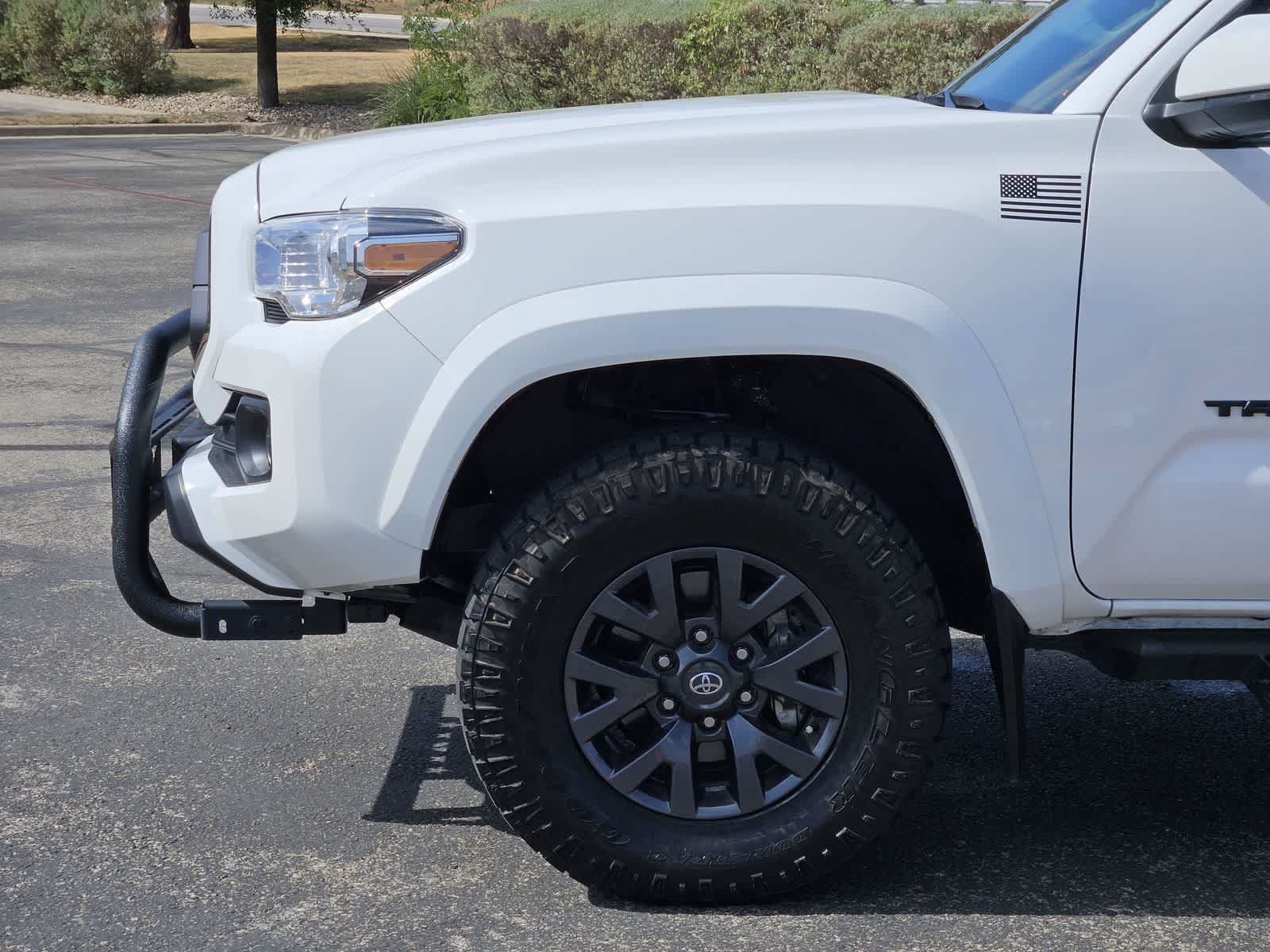 Used 2023 Toyota Tacoma SR5 RWD image 8