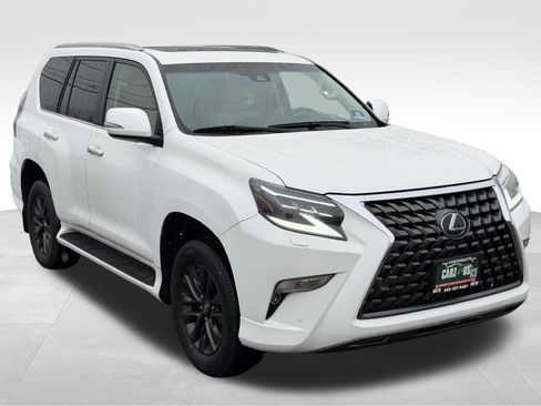 Used 2020 Lexus GX 460 Premium w/ Premium Package image 3