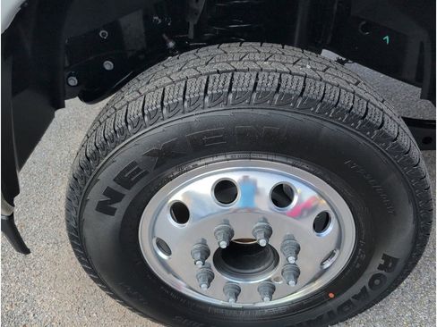 New 2026 RAM 3500 Tradesman w/ Chrome Appearance Group image 9