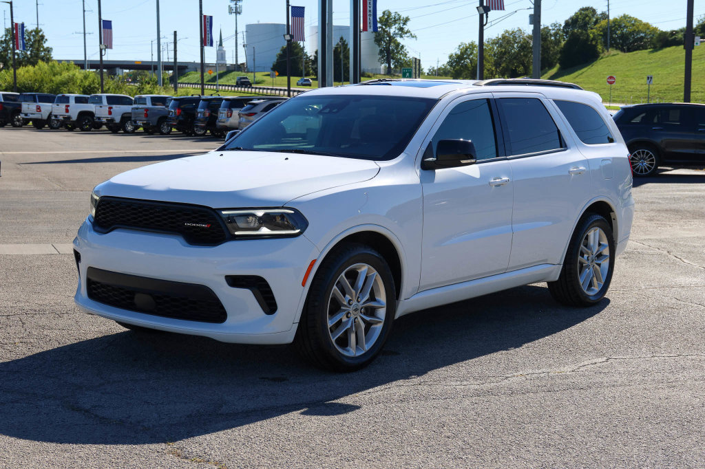 Used 2024 Dodge Durango GT RWD image 6