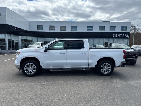 Used 2025 Chevrolet Silverado 1500 LTZ w/ LTZ Premium Package AWD/4WD image 2
