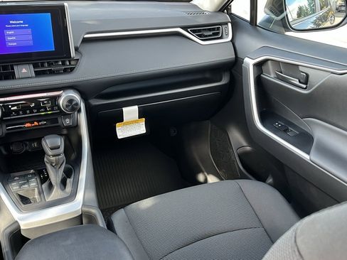 Certified 2025 Toyota RAV4 LE image 20