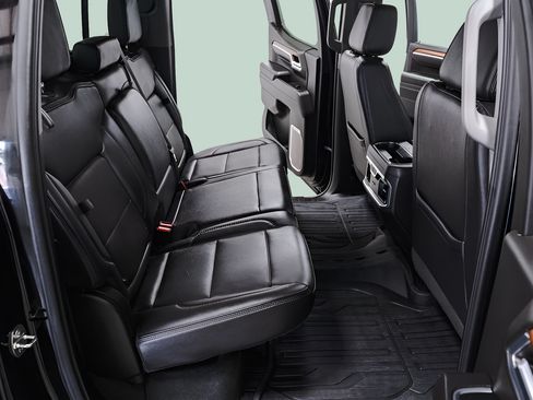 Used 2023 GMC Sierra 1500 Denali AWD/4WD image 33
