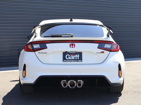 Used 2026 Honda Civic Type R image 6