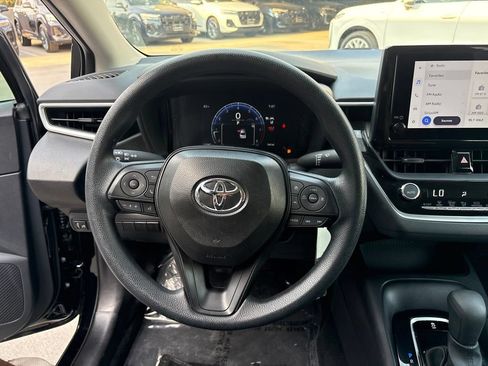 Used 2026 Toyota Corolla LE FWD image 20