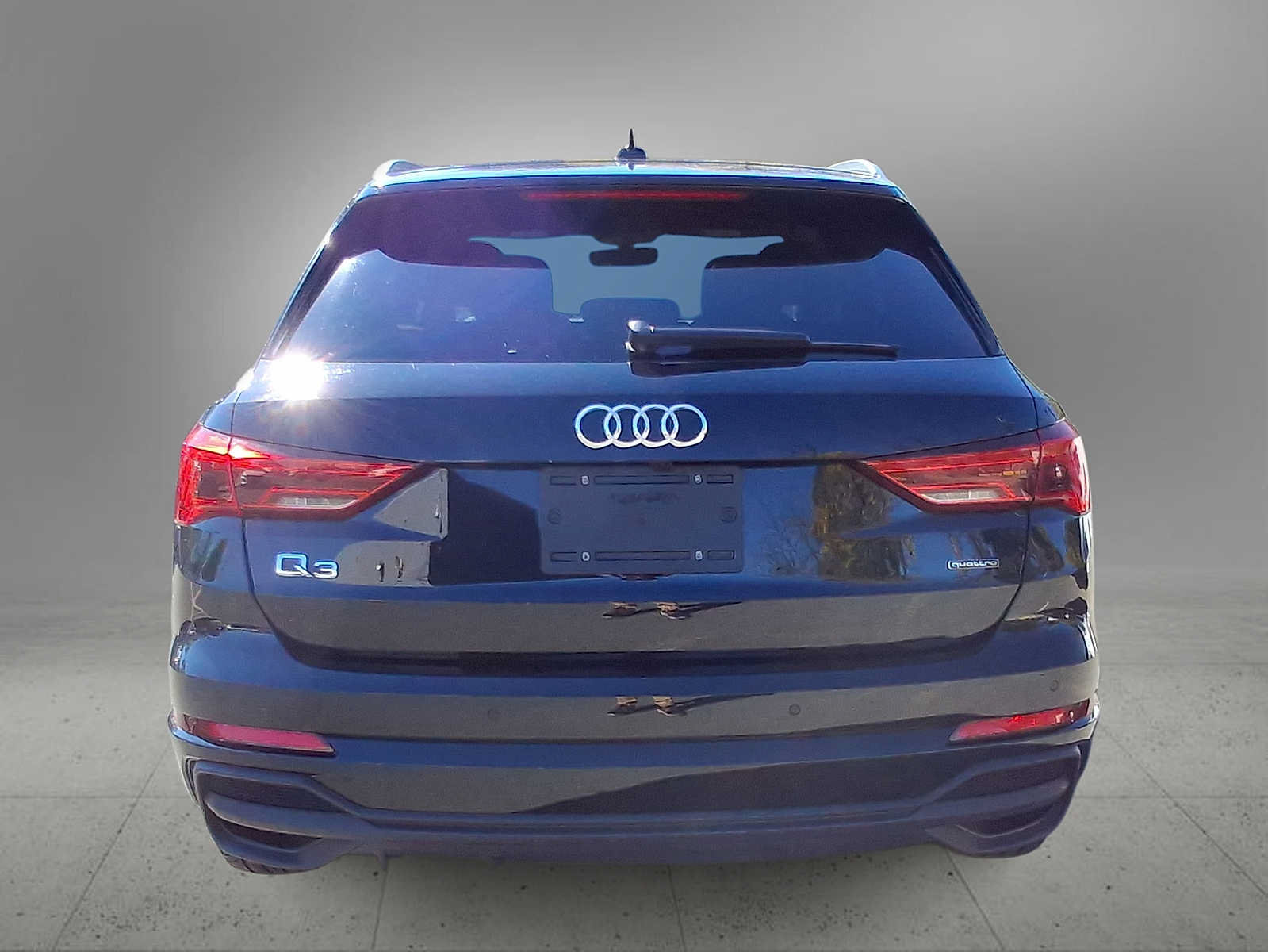 Used 2024 Audi Q3 2.0T Premium w/ Convenience Package AWD/4WD image 7