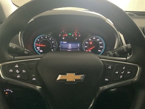 Used 2024 Chevrolet Equinox LT image 23