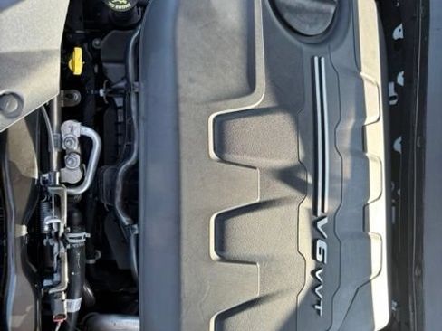 Used 2022 Jeep Cherokee Trailhawk w/ Sound & Nav Group AWD/4WD image 26