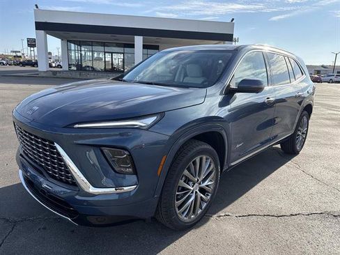 New 2026 Buick Enclave Avenir w/ Super Cruise Package image 3