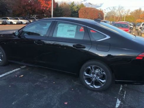 New 2025 Honda Accord EX-L image 7