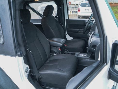 Used 2015 Jeep Wrangler Sport w/ Quick Order Package 24S image 11