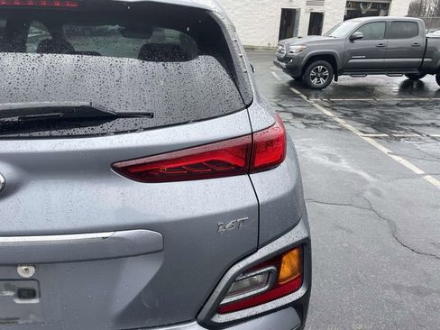 Used 2018 Hyundai Kona Limited image 17