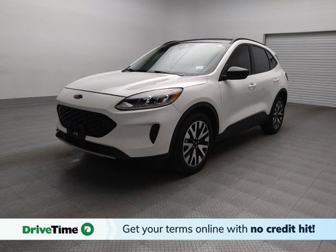 Used 2020 Ford Escape SE Sport image 1