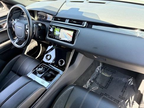 Used 2020 Land Rover Range Rover Velar R-Dynamic S image 21