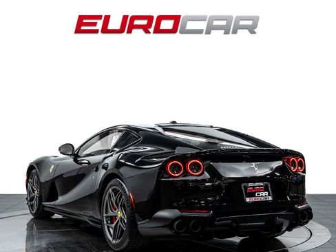 Used 2020 Ferrari 812 Superfast RWD image 3