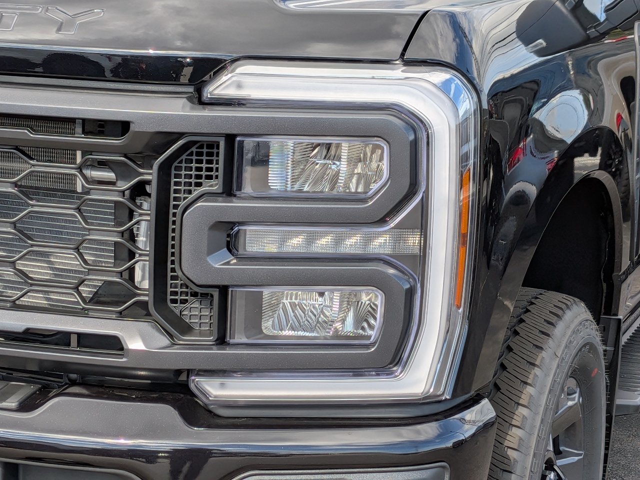 New 2027 Ford F250 XL w/ STX Appearance Package AWD/4WD image 9