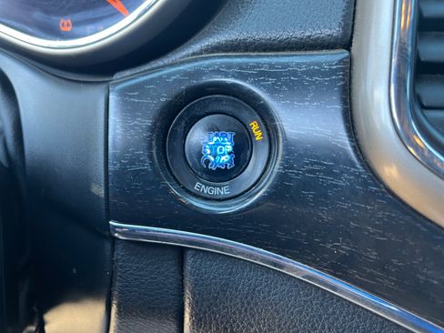 Used 2014 Jeep Grand Cherokee Limited image 30