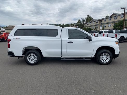 Used 2025 Chevrolet Silverado 1500 W/T w/ WT Value Package AWD/4WD image 4