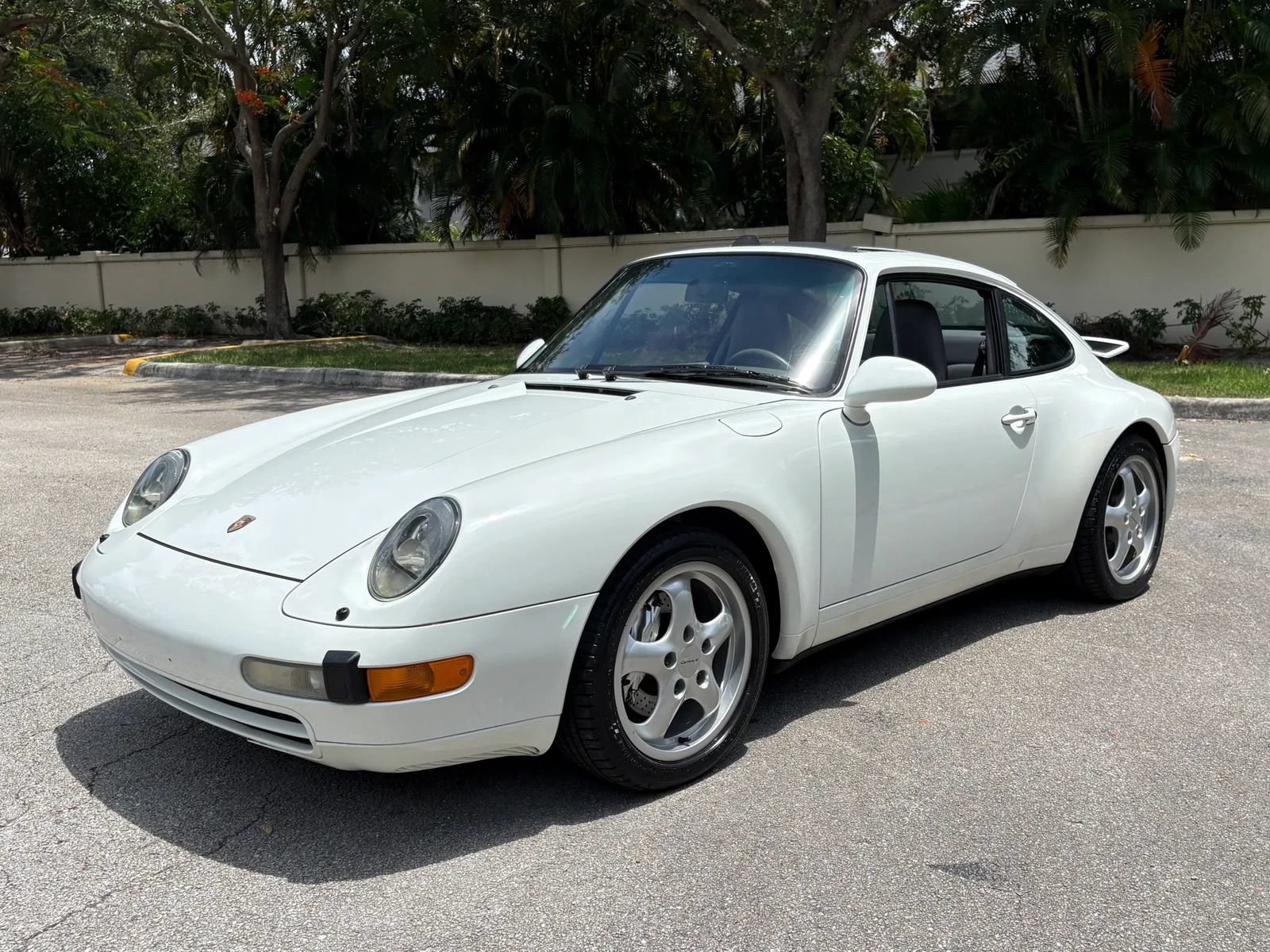 Used 1995 Porsche 911 Carrera image 29