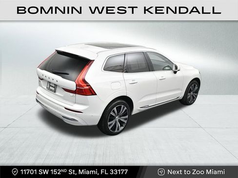 Used 2023 Volvo XC60 T8 Plus image 16