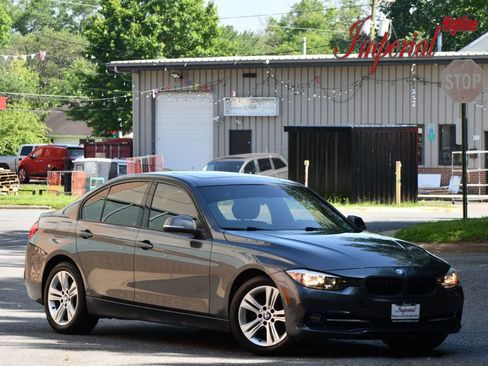 Used 2016 BMW 328i Sedan image 1